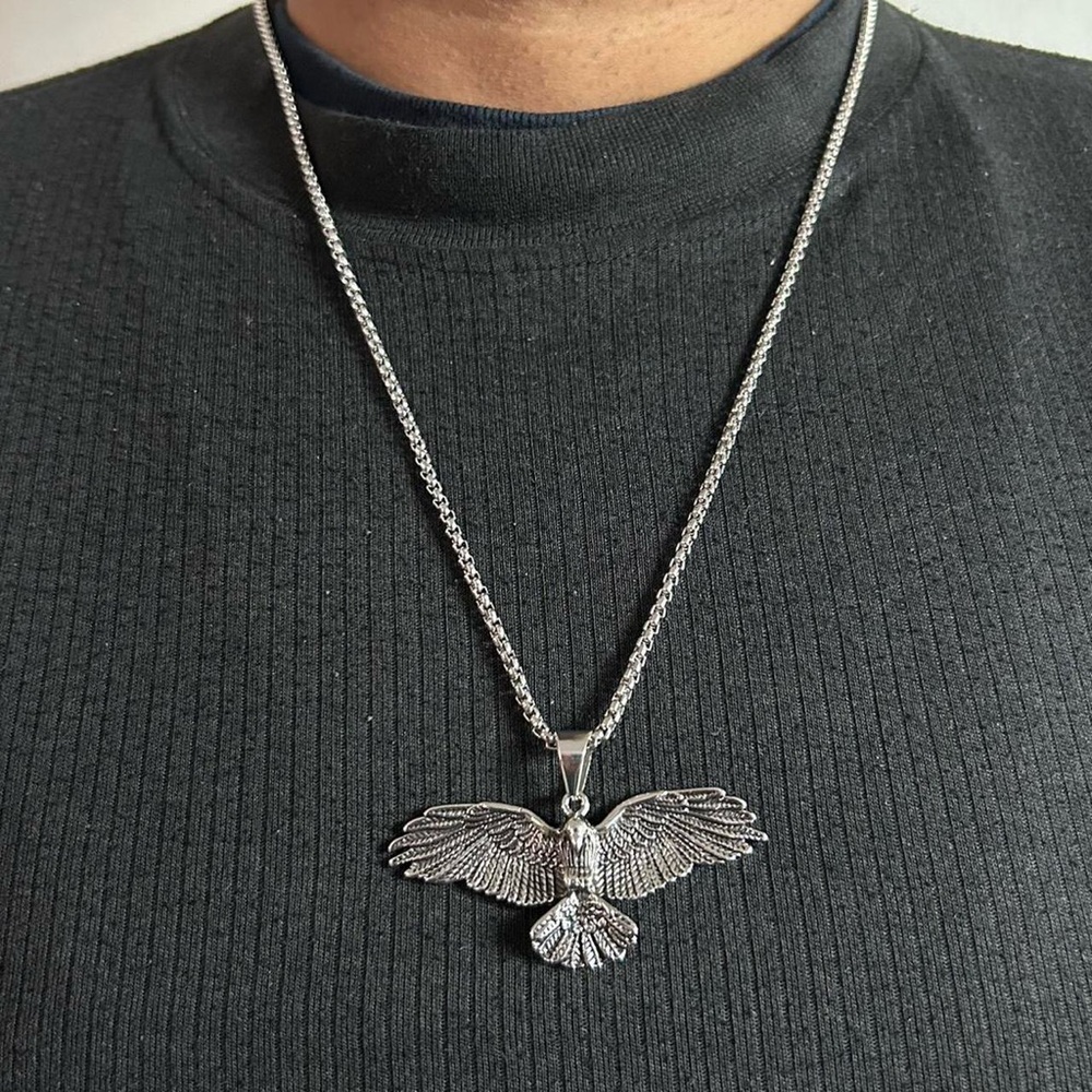 Silver Eagle Pendant Necklace